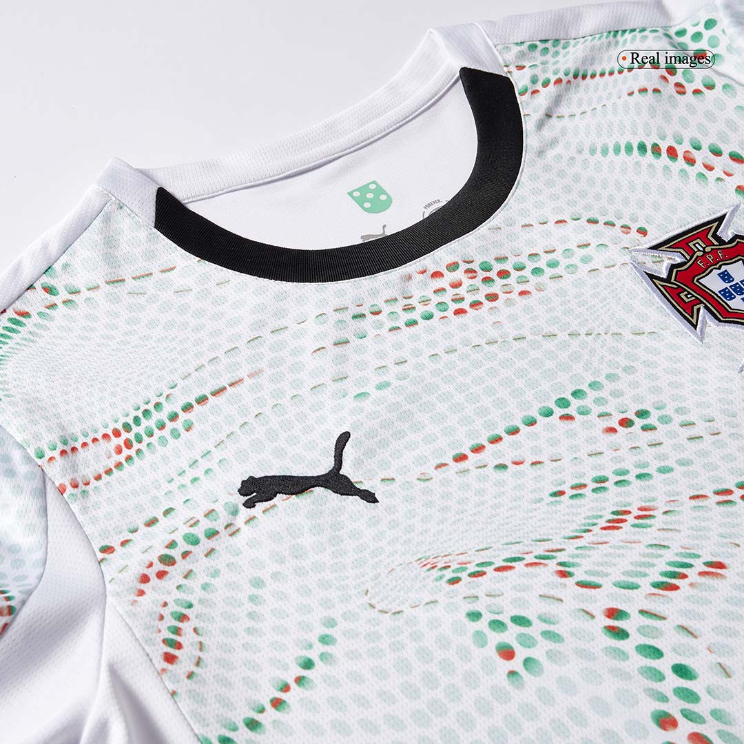 Portugal Long Sleeve Jersey RONALDO #7 Away Football Shirt 2025 - Image 6